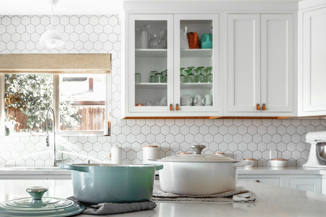 Why White Shaker Cabinets Are Timeless for Every Kitchen Style